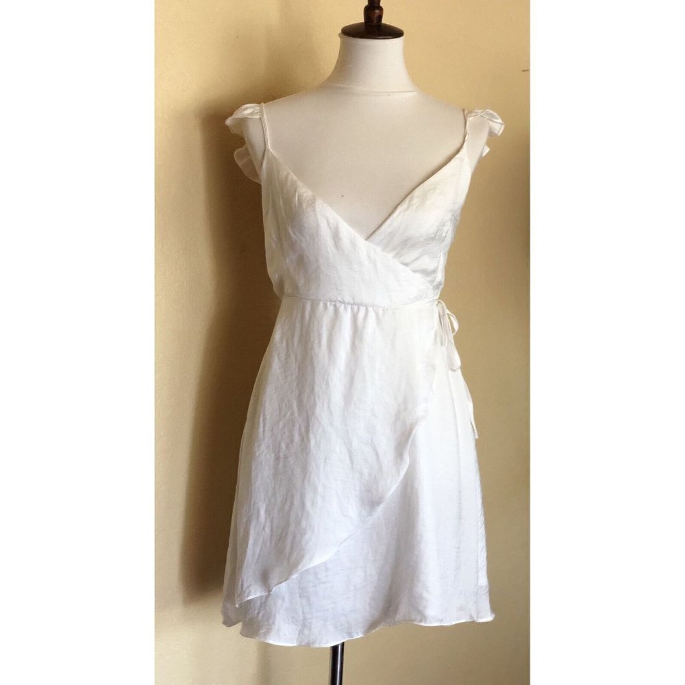 WYLDR Womens White Satin Half Moon Asymmetric Wrap Dress $78 Size S